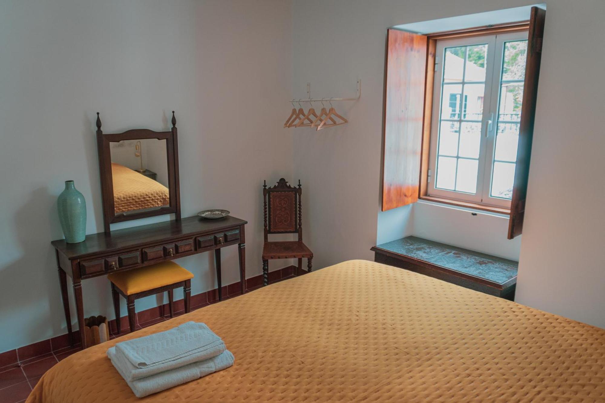 Casa Dos Castanheiros Angra Do Heroismo Terra Chã Eksteriør billede